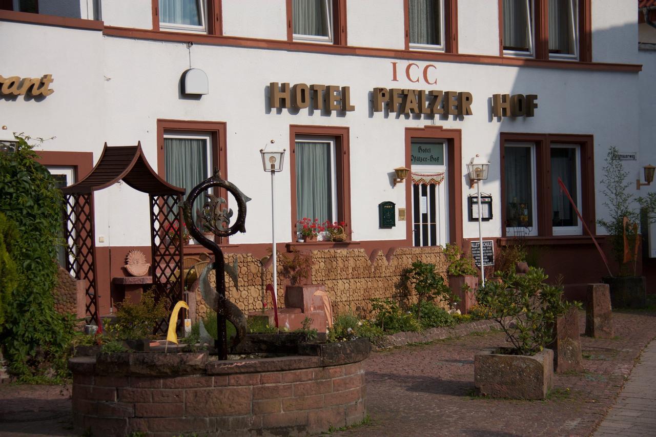 Icc Pfaelzer Hof - Hotel & Seminarhaus Schonau  Exteriör bild